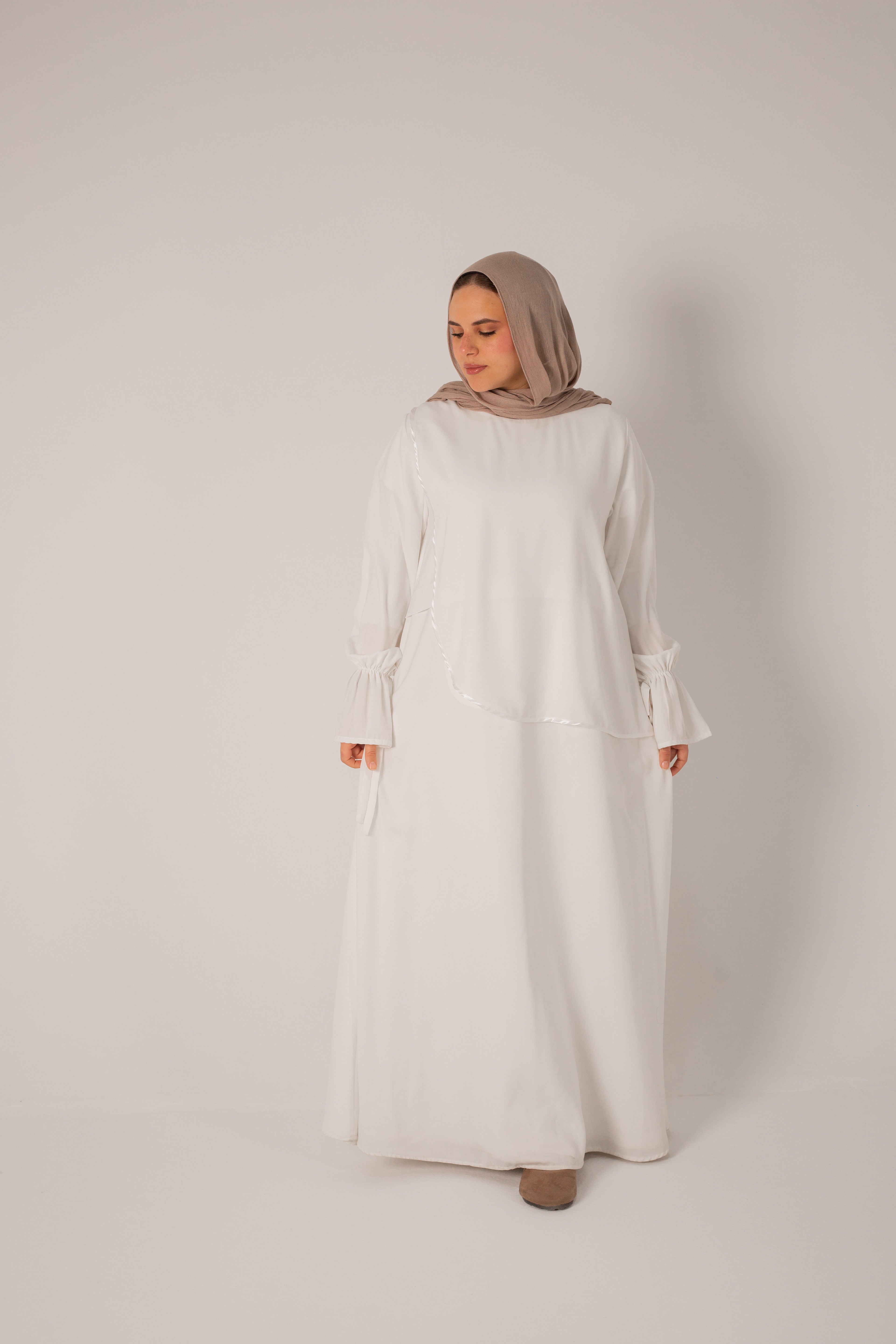 The Pocket Abaya White